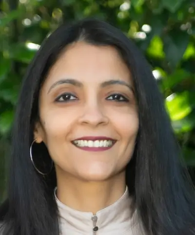 Dr Surabhi Tripathi